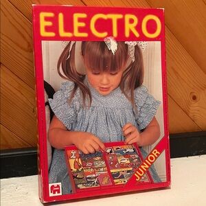 Electro, Junior